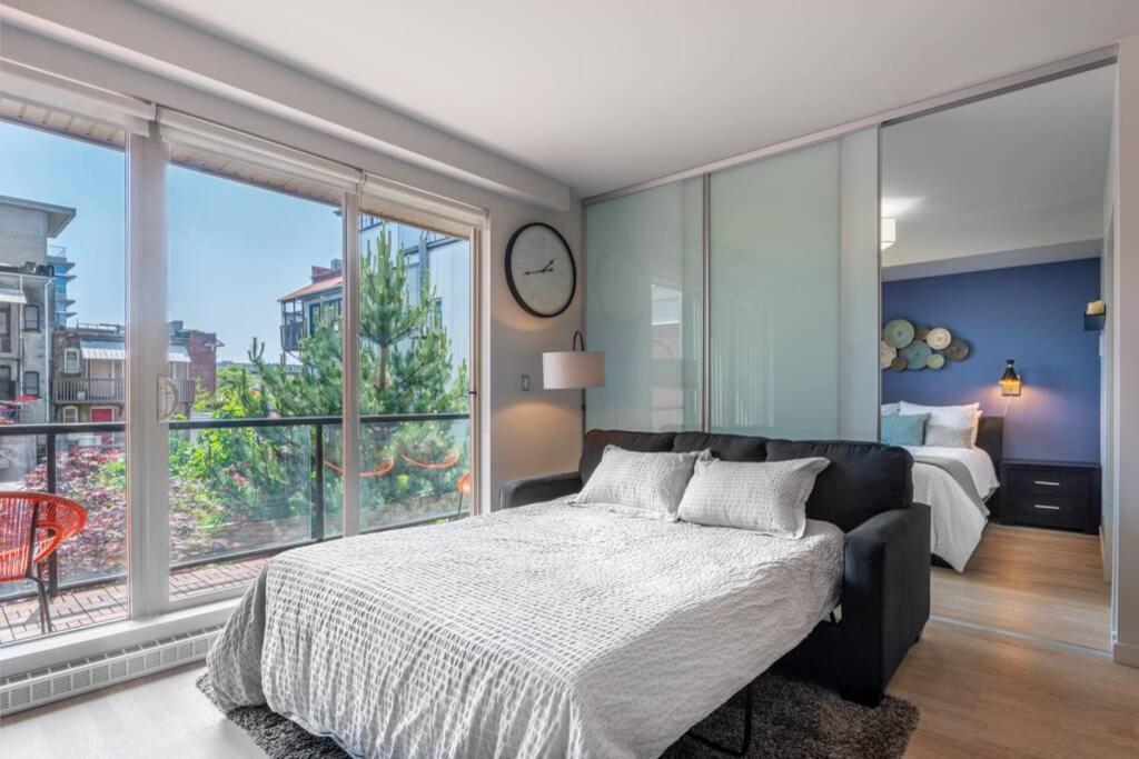 Clean 3Rd Floor Executive 1 Bedroom Apt In Old Town China Town 빅토리아 외부 사진